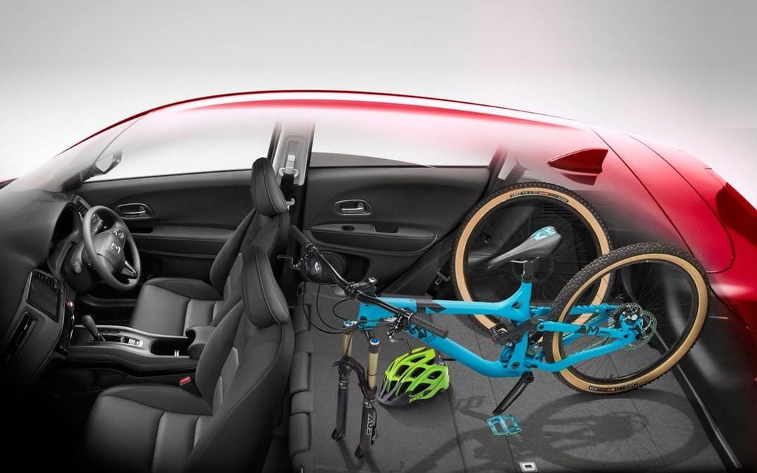 Tips Aman Membawa Sepeda Menggunakan Mobil!