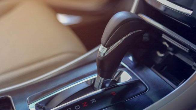 Kapan Waktu Ideal Ganti Oli Mobil Matic ?